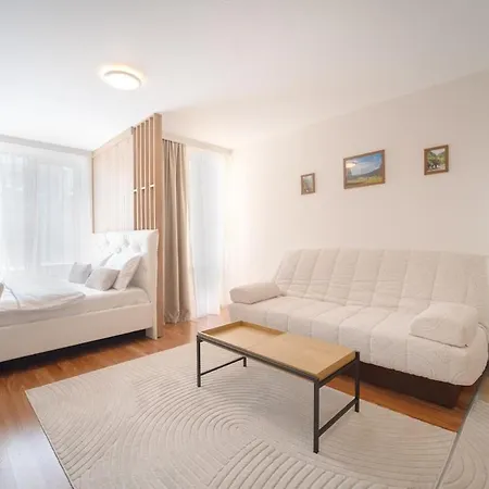 Daire Pirin Sense - - Free Parking *